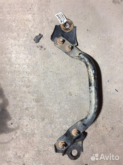 Кронштейн подрамника двс Mazda 6 (GG) (2002-2007)