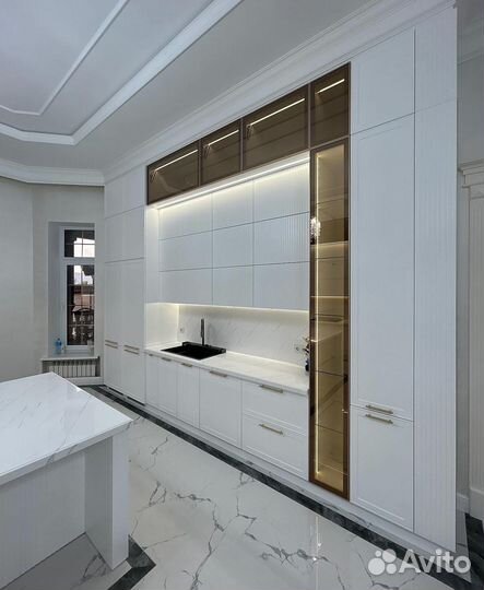 Кухонный гарнитур на заказ от фабрики на заказ