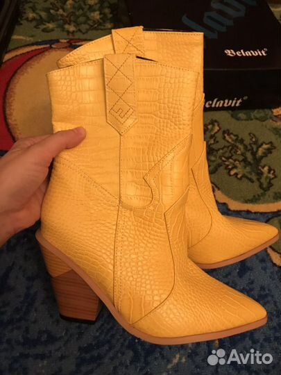 Новые сапоги/казаки