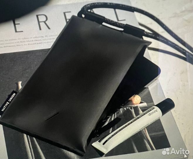 Слинг-чехол Native Union Sling Pouch для iPhone, ч