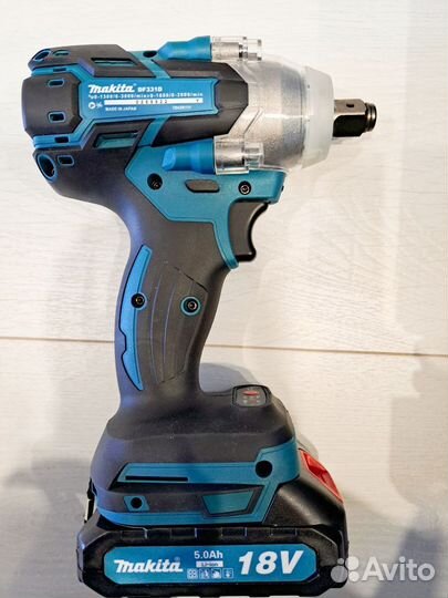 Гайковерт аккумуляторный makita