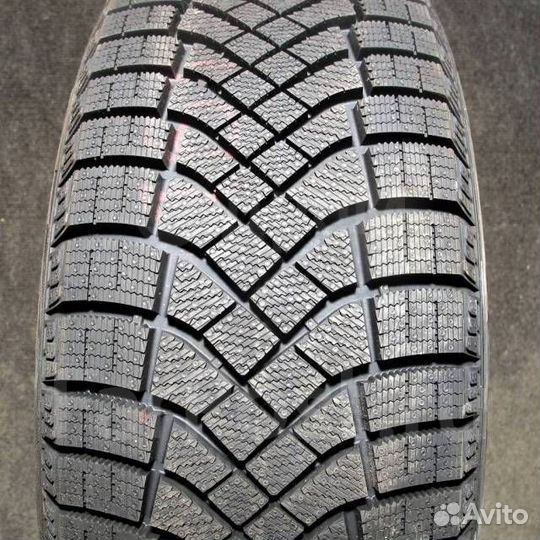 Pirelli Ice Zero FR SUV 225/60 R18 104T
