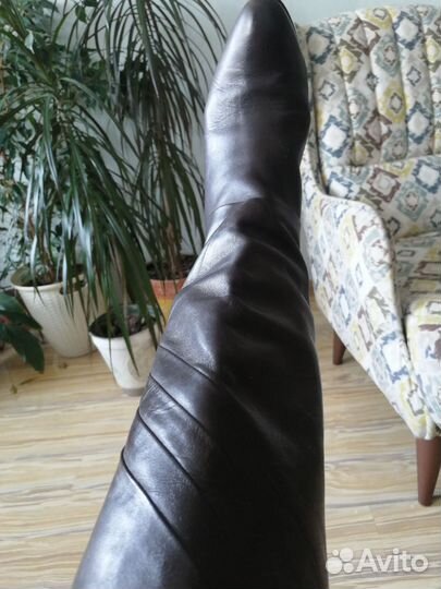 Казаки женские демисезонные 39 Zara