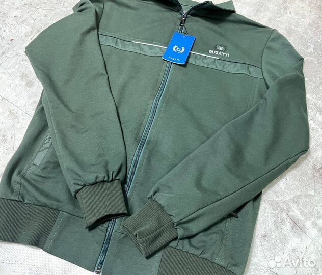 Спортивные костюмы Bugatti