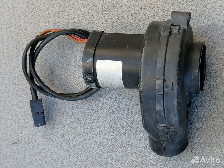 Вентилятор отсека блока управления Mercedes W210