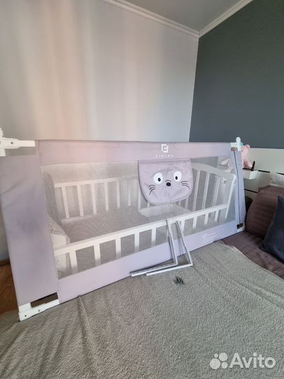 Бортик на кровать