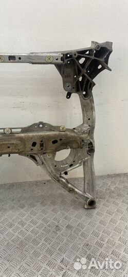 Передняя балка (подрамник) BMW 7 G11/G12 G11 2017