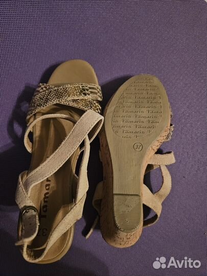 Босоножки женские 36 натуральная кожа золотые