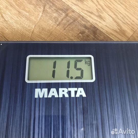 Весы напольные электронные marta MT-1677