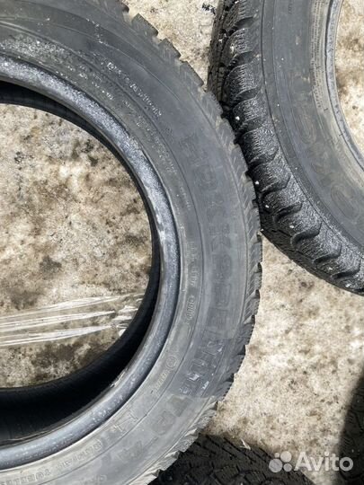 Nokian Tyres Hakkapeliitta 4 185/65 R15