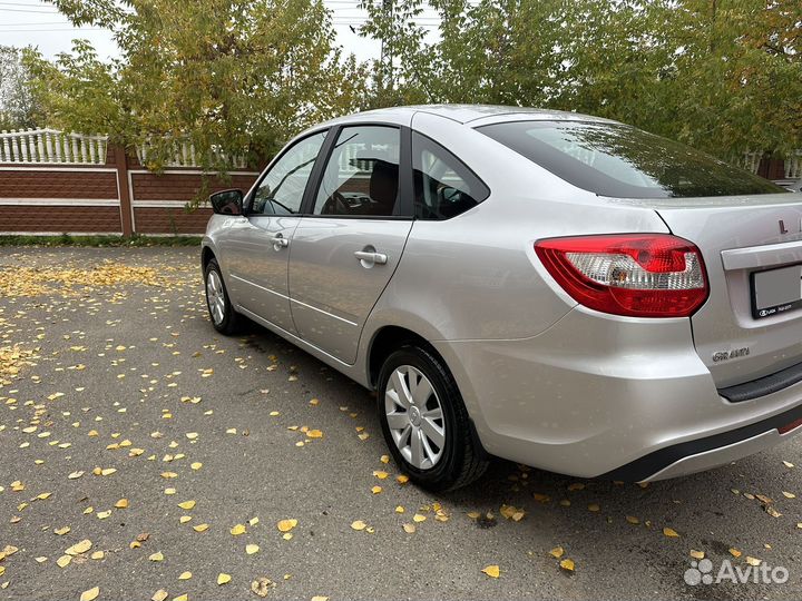 LADA Granta 1.6 МТ, 2022, 22 800 км