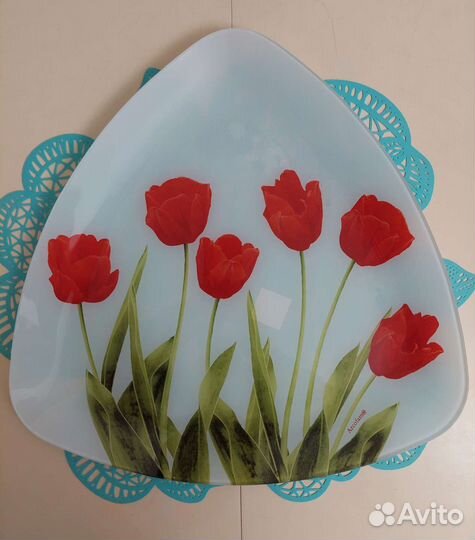 Набор посуды 6праздничных тарелок с блюдом