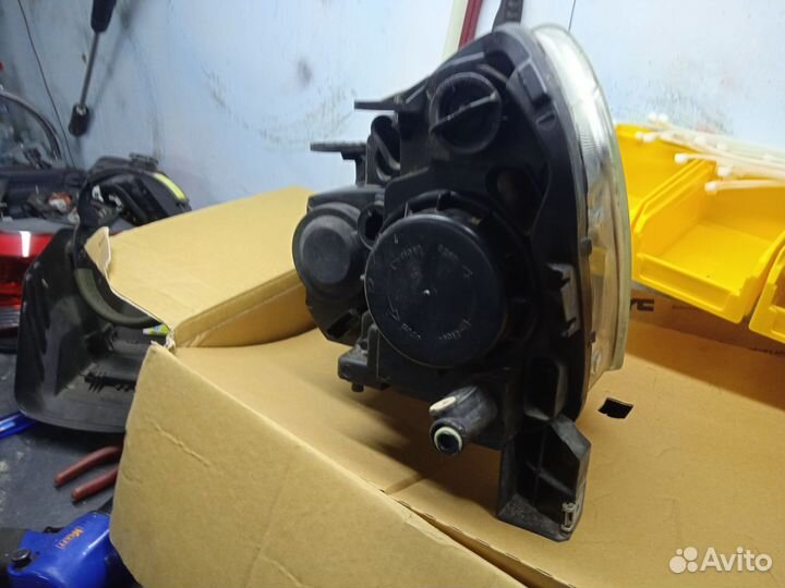 Фара передняя правая на ниссан кашкай