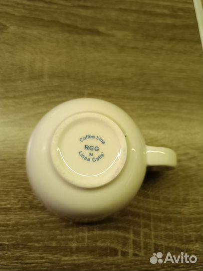 Кофейная пара на подставке