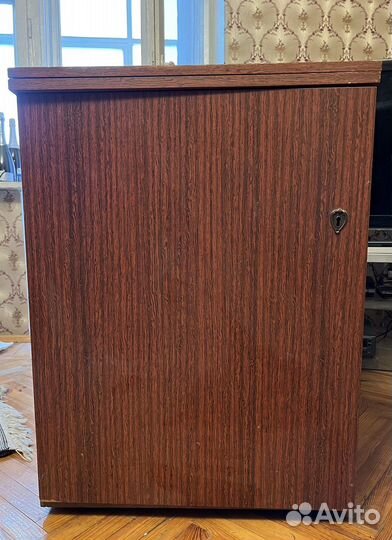 Швейная машина Чайка 142м