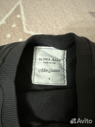 Свитшот gloria jeans женский