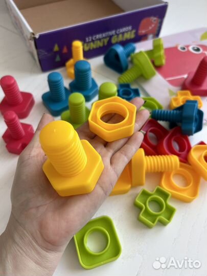 Конструктор развивающий болты и гайки