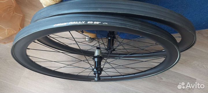 Карбоновые колеса 700C гравий