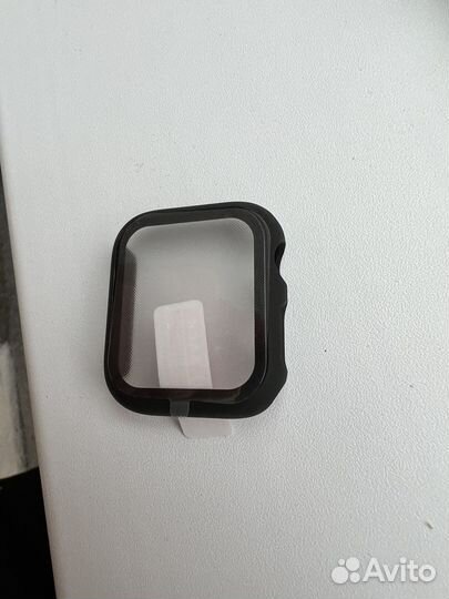 Защитный чехол со стеклом для Apple Watch SE 40mm