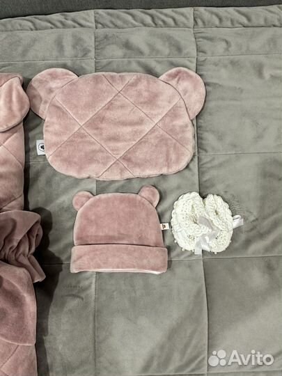 Бортики в кроватку и конверт-одеяло