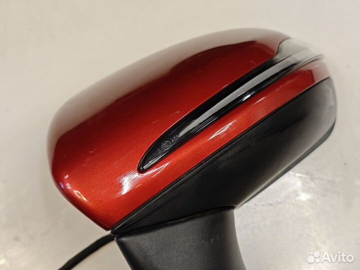 Зеркало левое