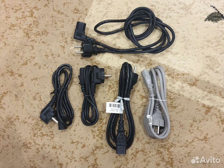 Кабель для компьютера