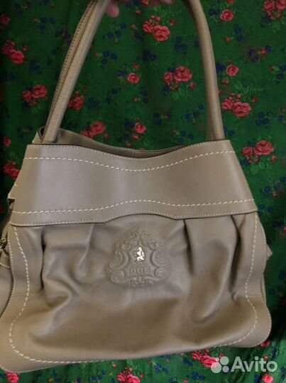 Кожаная фирменная сумка