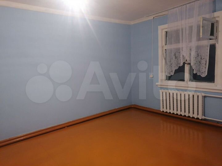 2-к. квартира, 54 м², 1/2 эт.