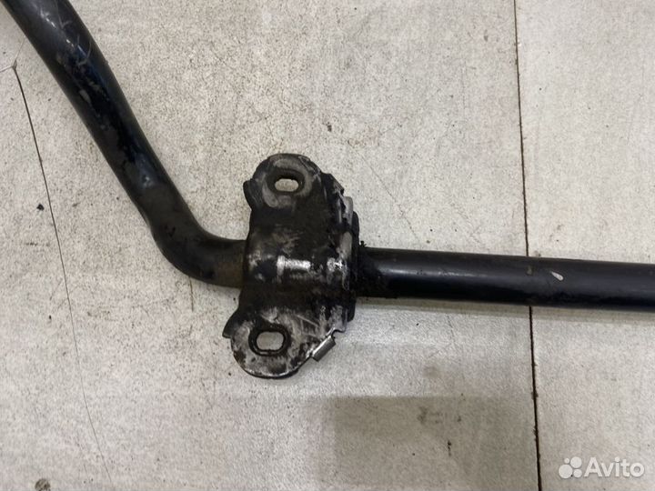 Стабилизатор передний A2123260665