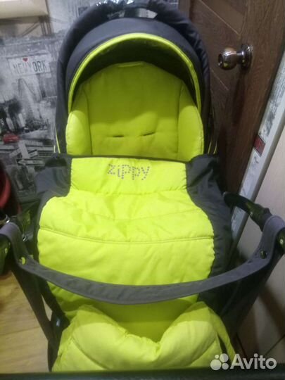 Коляска zippy 2 в 1