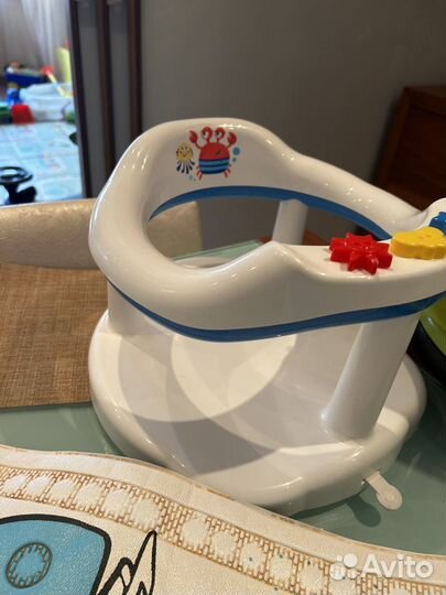 Стульчик для купания в ванной