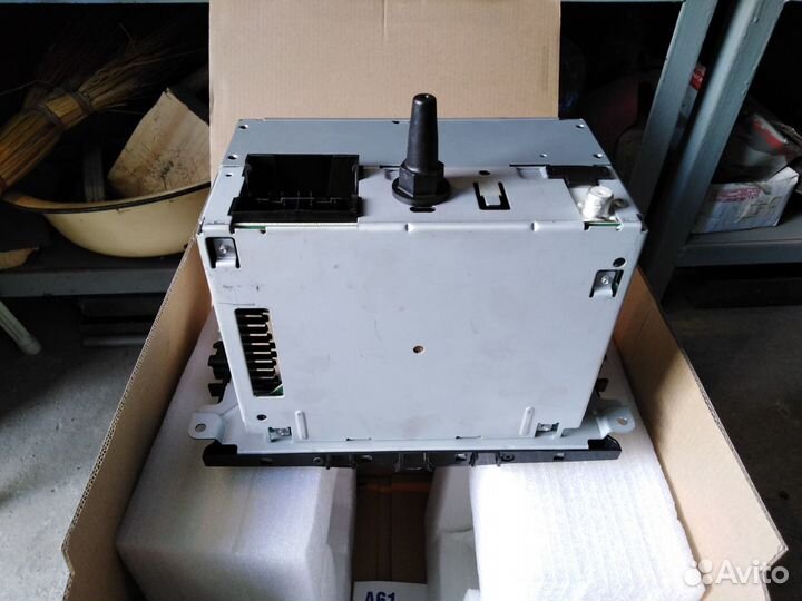 Оригинальную магнитола наФорд Фокус2