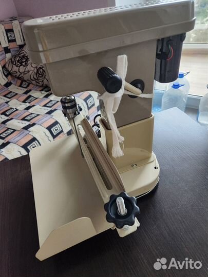 Подшивальное устр-во Yunger M168