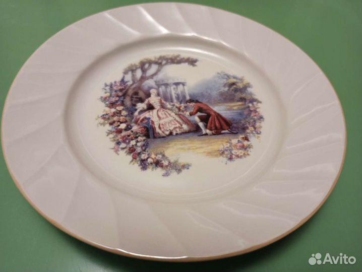 Тарелка декоративная фарфор