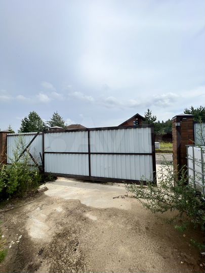 Дом 240 м² на участке 6,3 сот.