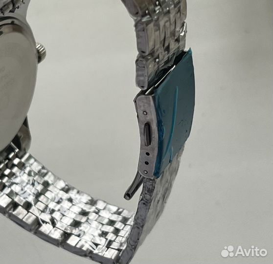 Подарочный набор для мужчин часы + браслет