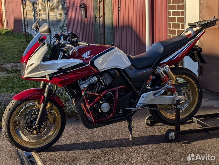 Honda CB 400 Super Boldor