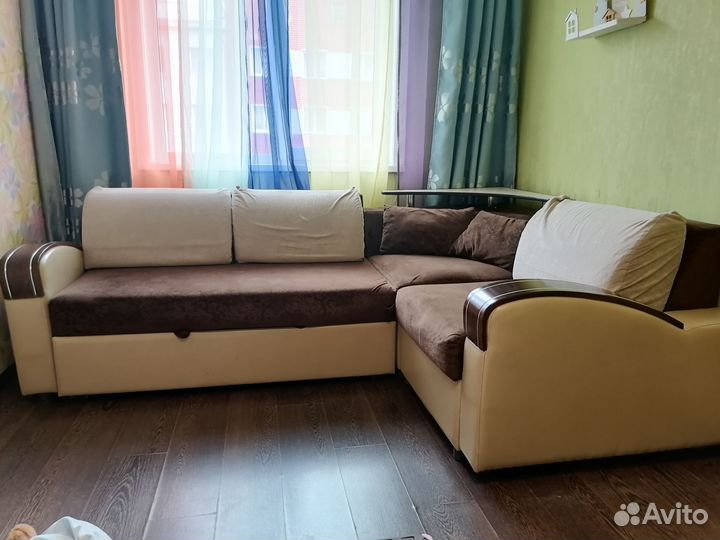 Угловой диван