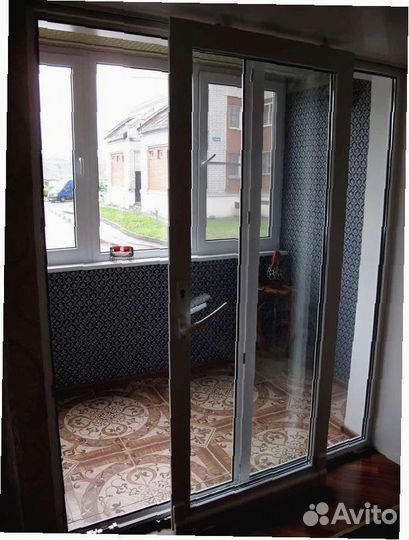 Дверь на балкон