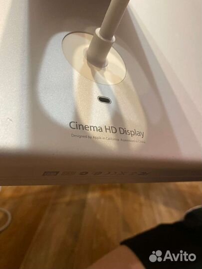 Монитор Apple