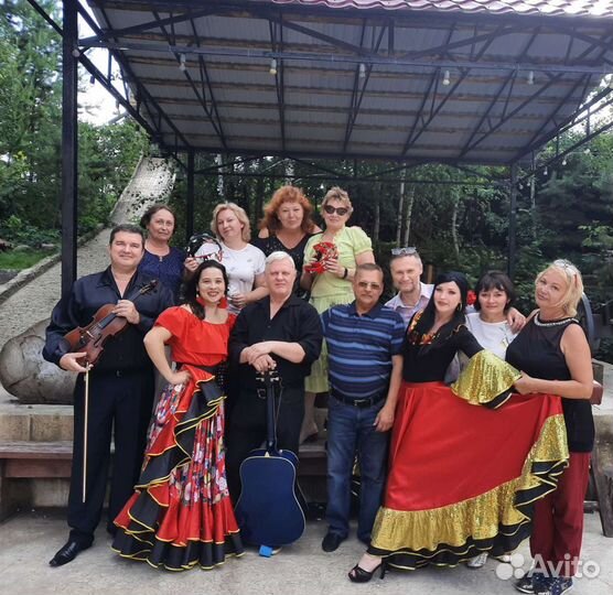 Цыганский ансамбль 