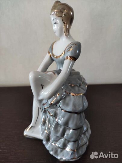 Статуэтка, балерина