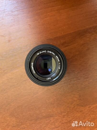 Объектив M.Zuiko Digital 45mm 1:1.8
