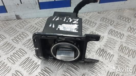 Замок зажигания volkswagen passat CC (ZNI11J101)