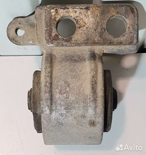 Опора двигателя правая Kia Spectra