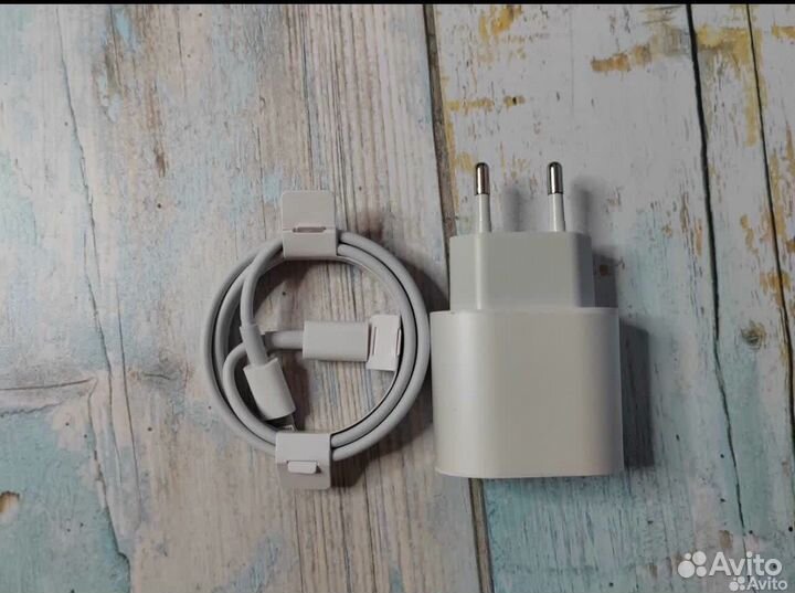 Быстрая зарядка iPhone блок и провод