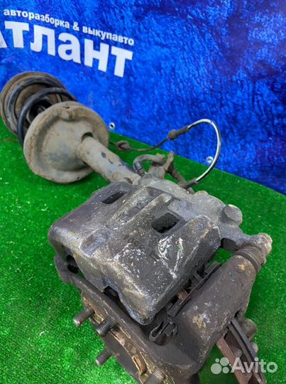 Суппорт тормозной передний правый Nissan X-Trail