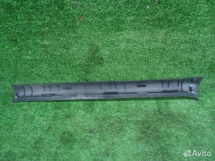 Порожек пластиковый Toyota Corolla Spacio ZZE122