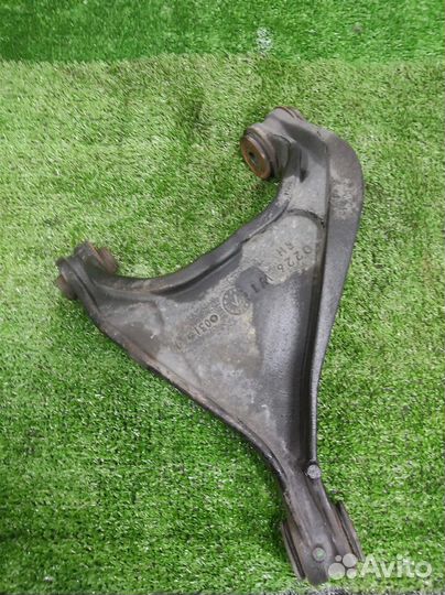 Рычаг задний поперечный правый Subaru Tribeca WX
