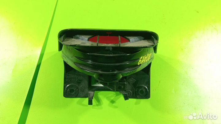 Дополнительный стоп сигнал для Renault Logan I